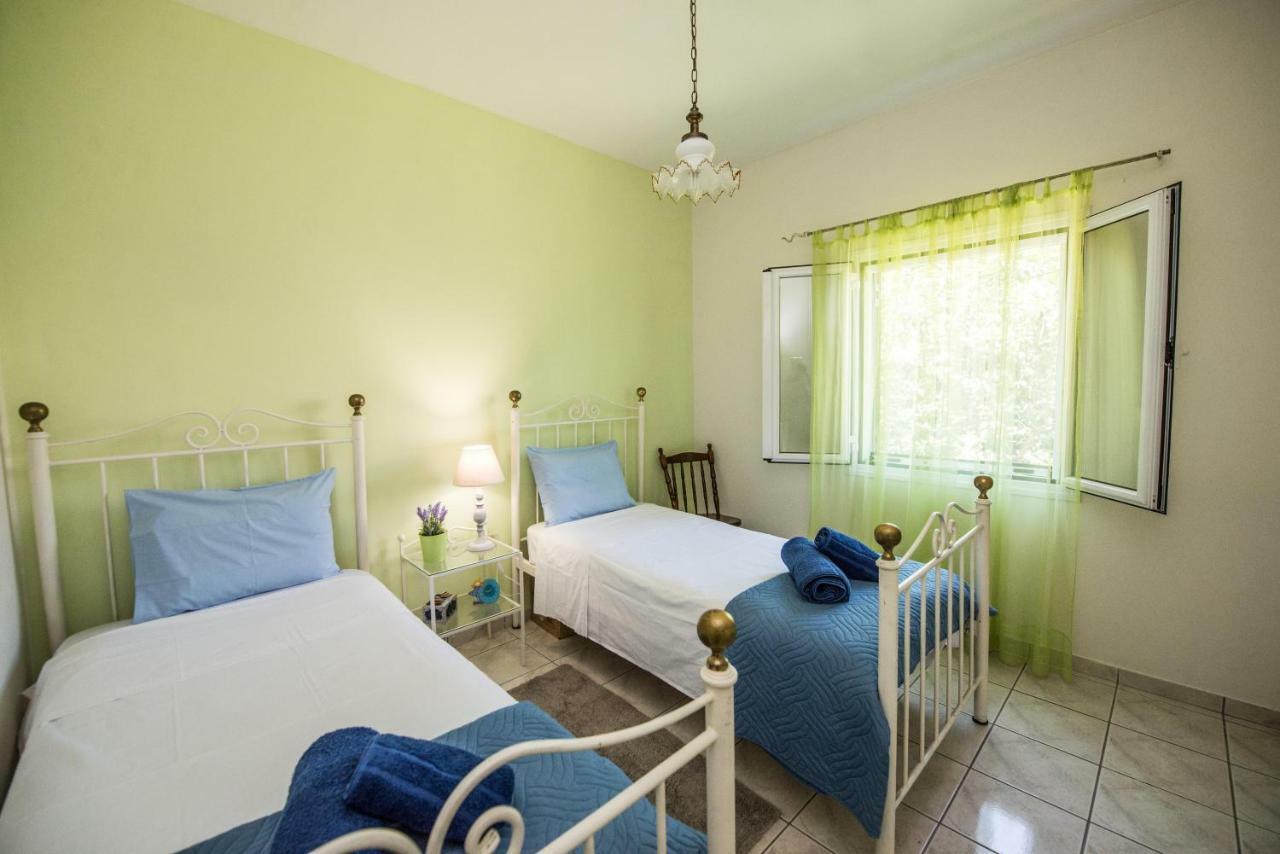 Villa Giovanna คัสซิโอปี ภายนอก รูปภาพ